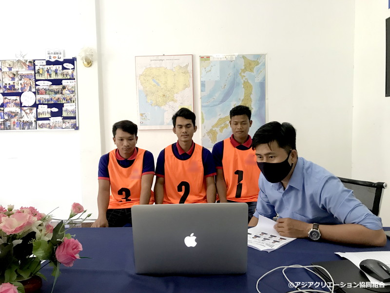 愛知県の左官職種の企業様でカンボジア技能実習生の面接風景